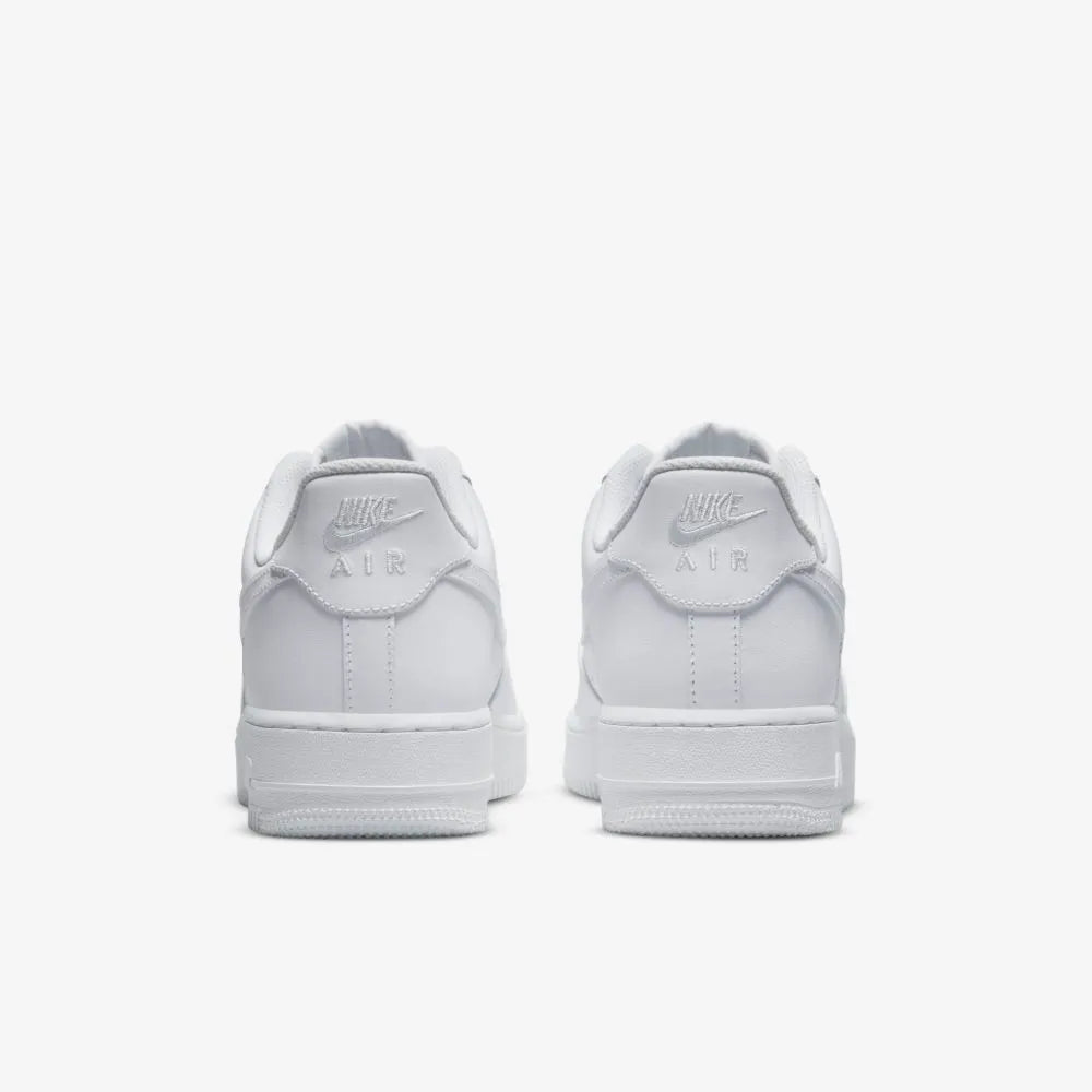 NIKE AIR FORCE ONE