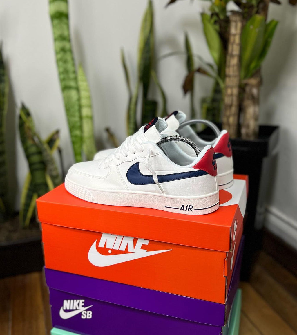 NIKE TABLITA BLANCO - ROJO