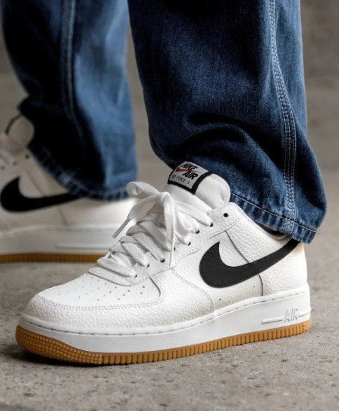 NIKE AIR FOR ONE BLANCO - NEGRO
